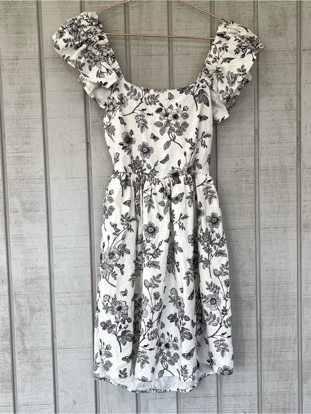 Francesca’s White Black Floral Linen Blend Tie Back Dress XS Cottagecore